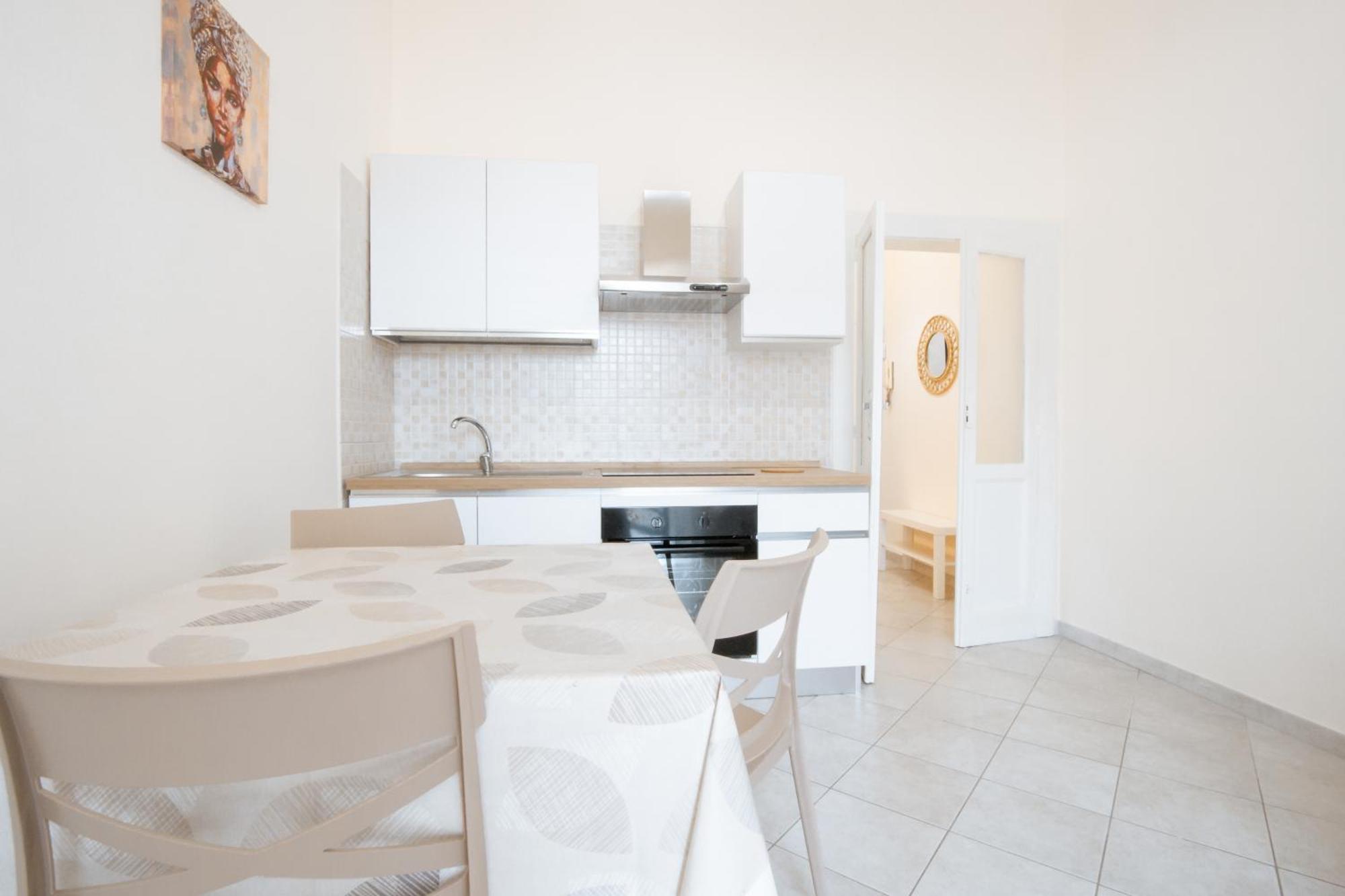 Krisa Apartment Bari Buitenkant foto