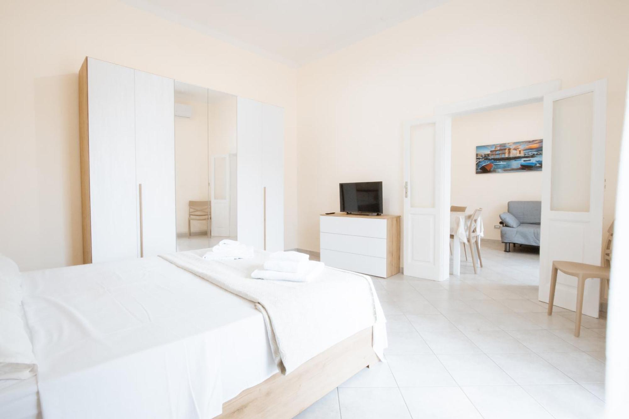 Krisa Apartment Bari Buitenkant foto