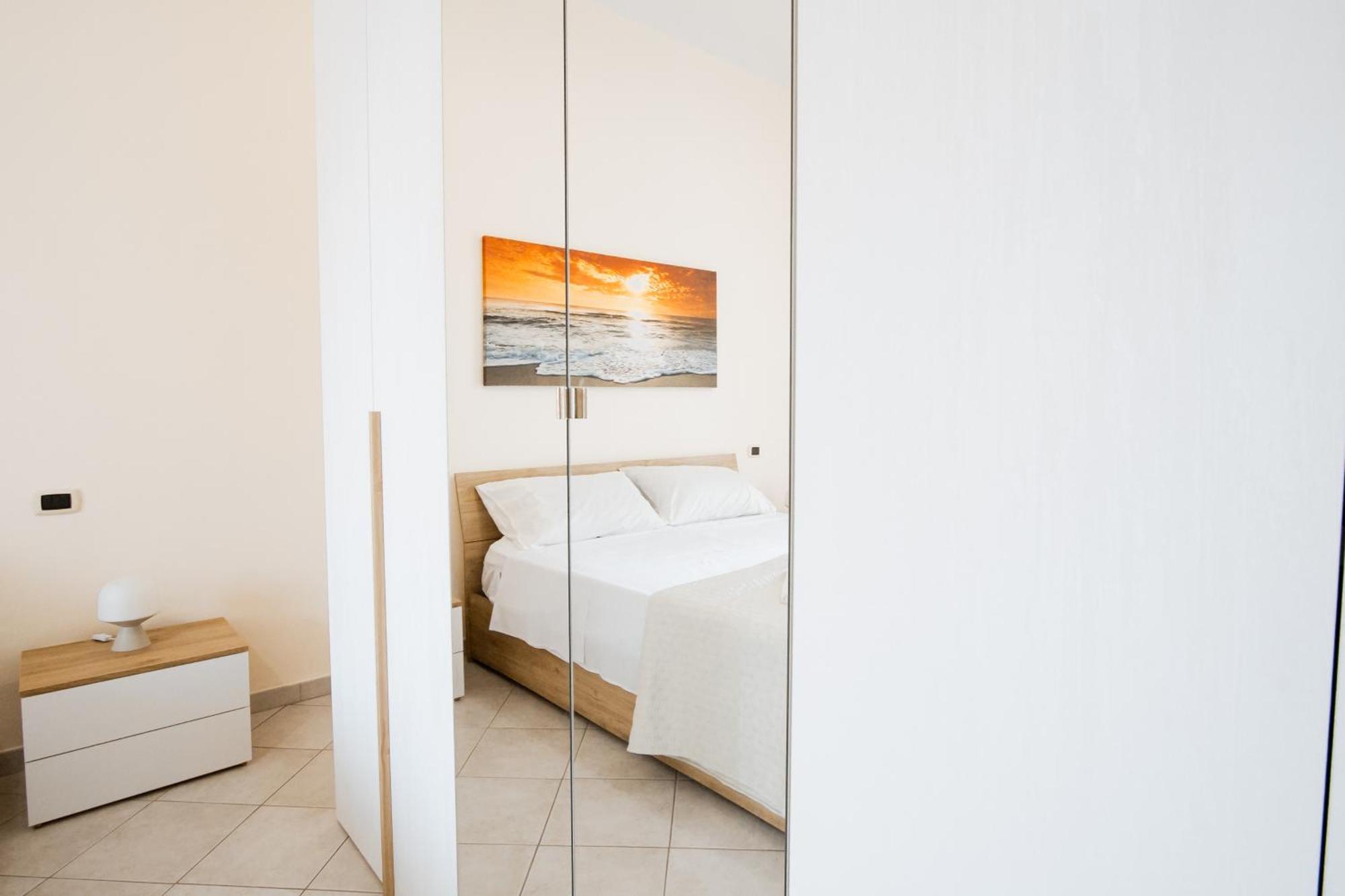 Krisa Apartment Bari Buitenkant foto